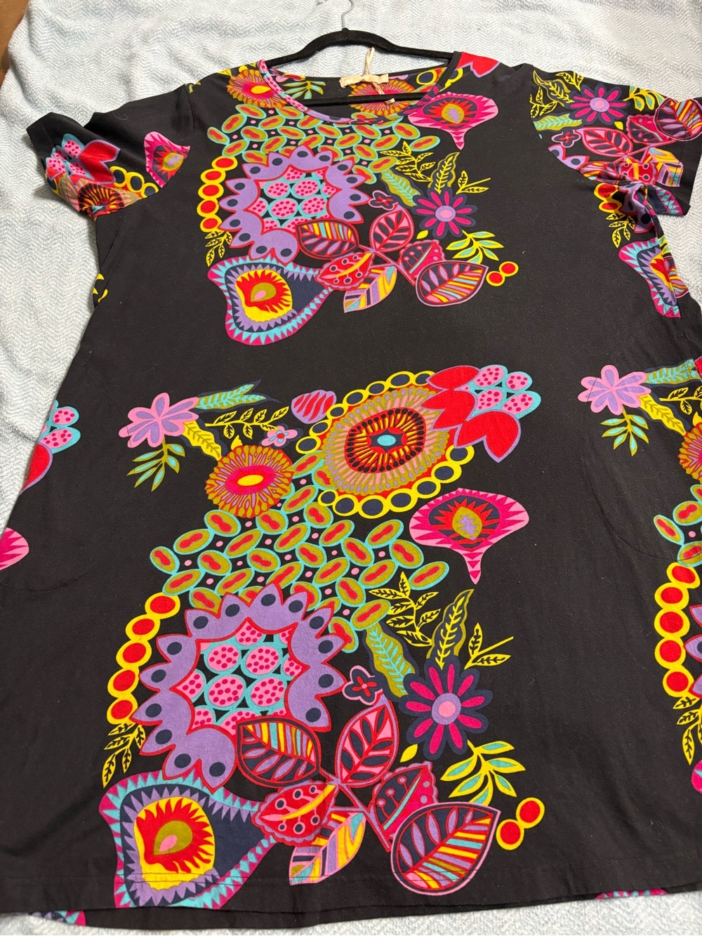 La Cera multicolor floral pocket midi dress. Oh so comfy! - Picture 4 of 6